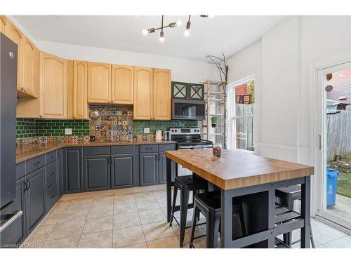 313 Mary Street, Hamilton, ON - Indoor