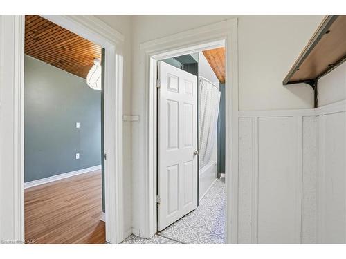 313 Mary Street, Hamilton, ON - Indoor Photo Showing Other Room