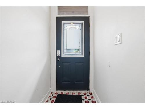 313 Mary Street, Hamilton, ON - Indoor Photo Showing Other Room