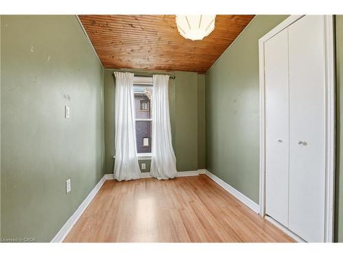 313 Mary Street, Hamilton, ON - Indoor Photo Showing Other Room