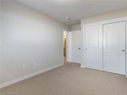 120 Sycamore Street, Welland, ON - Indoor Photo Showing Other Room