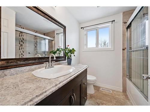 23 Tamvale Crescent, Kitchener, ON - Indoor Photo Showing Bathroom