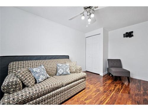 23 Tamvale Crescent, Kitchener, ON - Indoor Photo Showing Other Room