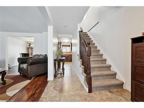 23 Tamvale Crescent, Kitchener, ON - Indoor Photo Showing Other Room