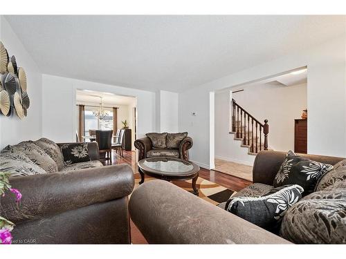 23 Tamvale Crescent, Kitchener, ON - Indoor Photo Showing Living Room