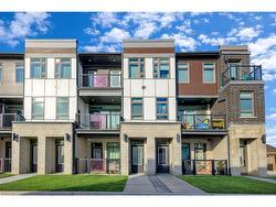 1F-155 Thomas Slee Drive  Kitchener, ON N2P 0J8