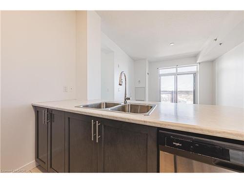 706-2486 Old Bronte Road, Oakville, ON - Indoor Photo Showing Kitchen With Double Sink