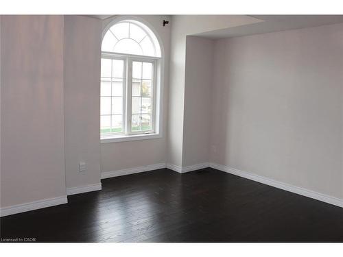 27 Waterbridge Street, Stoney Creek, ON - Indoor Photo Showing Other Room