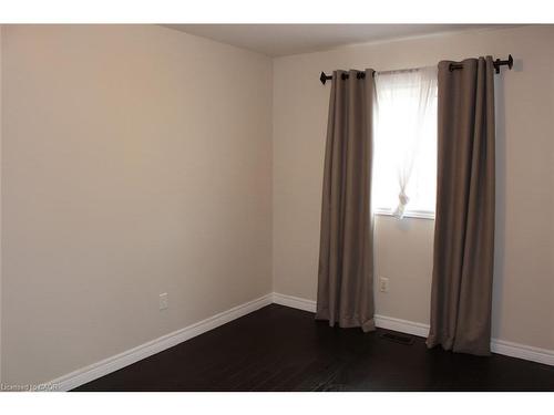 27 Waterbridge Street, Stoney Creek, ON - Indoor Photo Showing Other Room