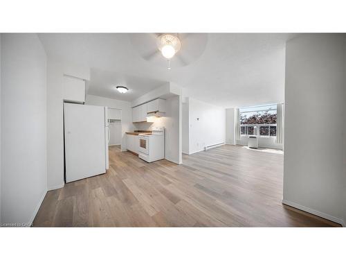 303-60 Donly Drive, Simcoe, ON - Indoor