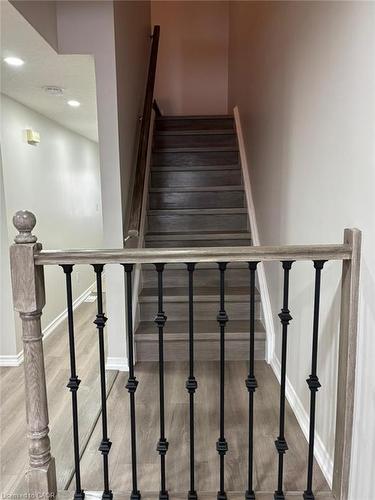 147 Activa Avenue, Kitchener, ON - Indoor Photo Showing Other Room