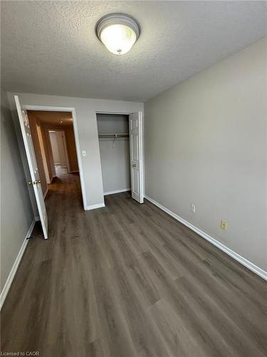 147 Activa Avenue, Kitchener, ON - Indoor Photo Showing Other Room