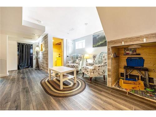 1320 Bunnell Drive, Burlington, ON - Indoor