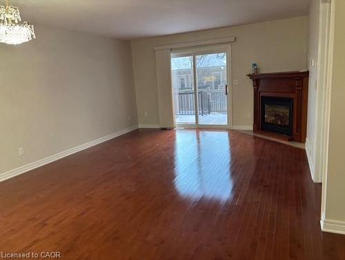 4086 Simons Lane, Vineland, ON - Indoor With Fireplace