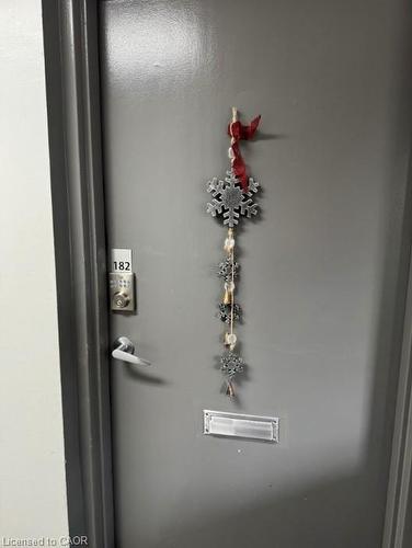 182-17 Old Pine Trail, St. Catharines, ON - Indoor