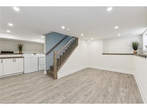 95 Houghton Avenue N, Hamilton, ON - Indoor