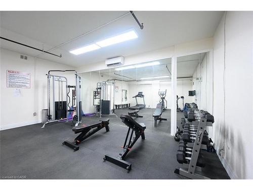 811-15 Albright Road, Hamilton, ON - Indoor Photo Showing Gym Room