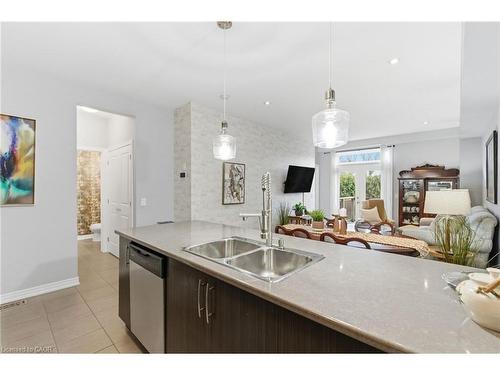 11-5056 New Street, Burlington, ON - Indoor Photo Showing Kitchen With Double Sink