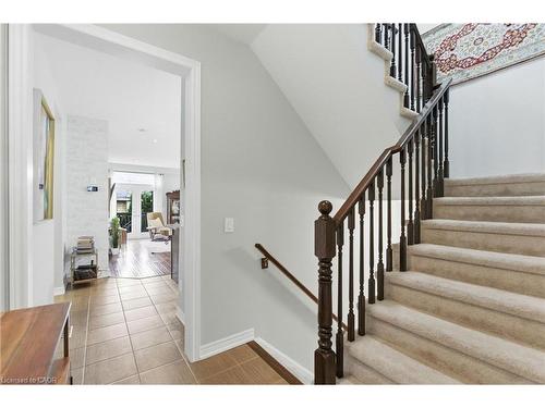 11-5056 New Street, Burlington, ON - Indoor Photo Showing Other Room