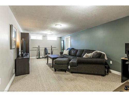 22 Redwing Road, Hamilton, ON - Indoor