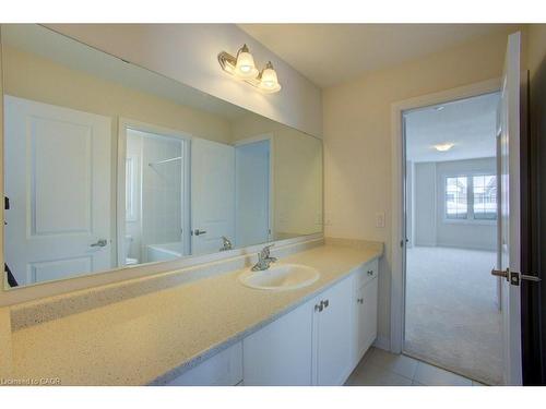 161 Raftis Street, Arthur, ON - Indoor Photo Showing Bathroom