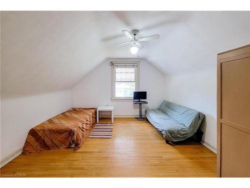 33 Norfolk Street S, Hamilton, ON - Indoor