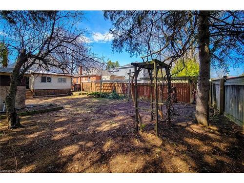 33 Norfolk Street S, Hamilton, ON - Outdoor