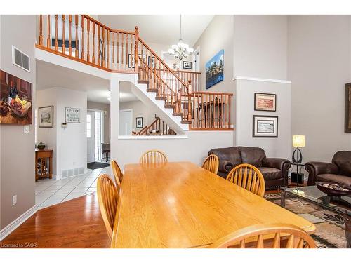 148 Winding Wood Crescent, Kitchener, ON - Indoor Photo Showing Dining Room