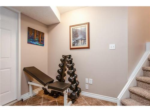 148 Winding Wood Crescent, Kitchener, ON - Indoor Photo Showing Other Room