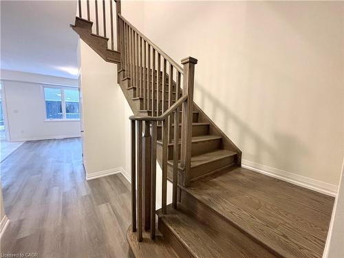 91 Marche Drive, Caledonia, ON - Indoor Photo Showing Other Room