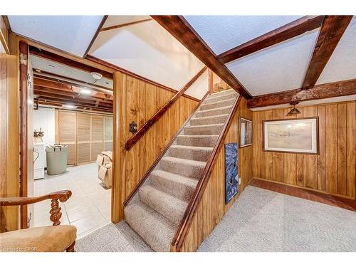 4447 Lakeshore Road, Burlington, ON - Indoor Photo Showing Other Room