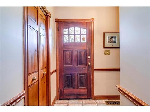 4447 Lakeshore Road, Burlington, ON - Indoor Photo Showing Other Room