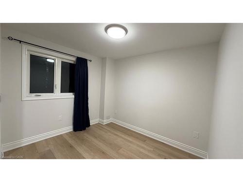 19 Pointer Street, Cambridge, ON - Indoor Photo Showing Other Room