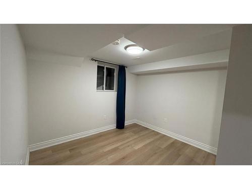 19 Pointer Street, Cambridge, ON - Indoor Photo Showing Other Room
