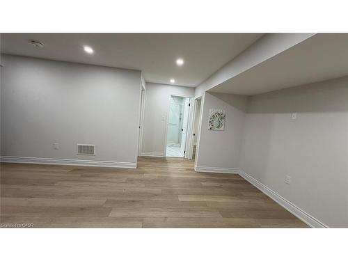 19 Pointer Street, Cambridge, ON - Indoor Photo Showing Other Room
