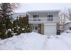 124 Dalegrove Drive  Kitchener, ON N2M 2G5