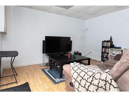 124 Dalegrove Drive, Kitchener, ON - Indoor Photo Showing Other Room
