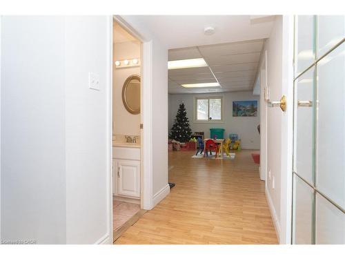 124 Dalegrove Drive, Kitchener, ON - Indoor Photo Showing Other Room