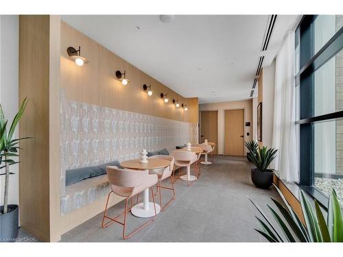 709-720 Whitlock Avenue, Milton, ON - Indoor Photo Showing Other Room