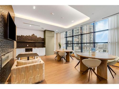 709-720 Whitlock Avenue, Milton, ON - Indoor