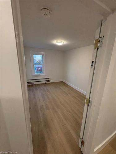 8-803 King Street, Port Colborne, ON - Indoor Photo Showing Other Room