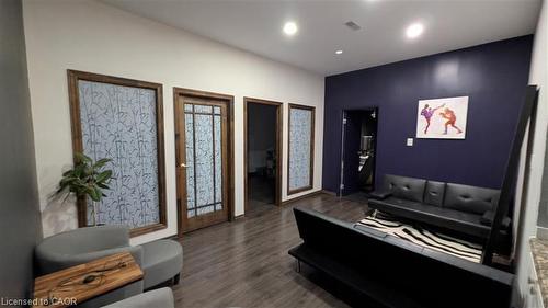 49 Glen Road, Hamilton, ON 