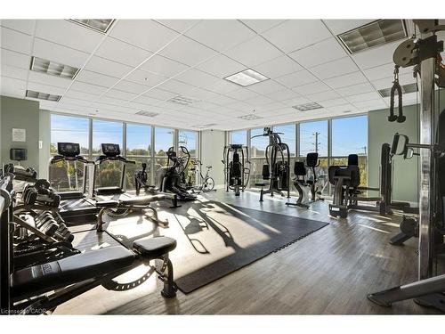 1009-144 Park Street, Waterloo, ON - Indoor Photo Showing Gym Room