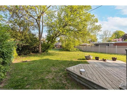938 Henley Road, Mississauga, ON - Outdoor With Backyard