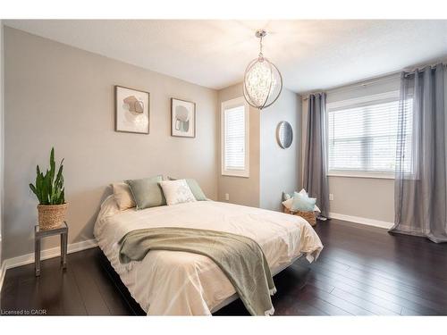 141 Voyager Pass, Binbrook, ON - Indoor Photo Showing Bedroom