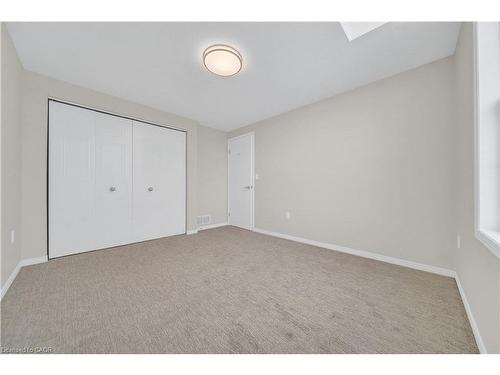 540 Mariner Drive, Waterloo, ON - Indoor Photo Showing Other Room