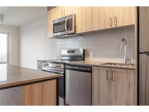 501-8020 Derry Road, Milton, ON - Indoor Photo Showing Kitchen With Stainless Steel Kitchen