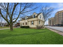 2 Gary Avenue  Hamilton, ON L8S 1Y3