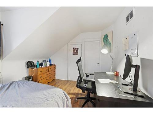 2 Gary Avenue, Hamilton, ON - Indoor Photo Showing Bedroom