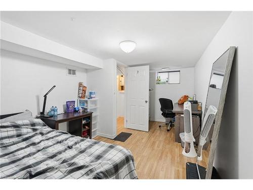 2 Gary Avenue, Hamilton, ON - Indoor Photo Showing Bedroom